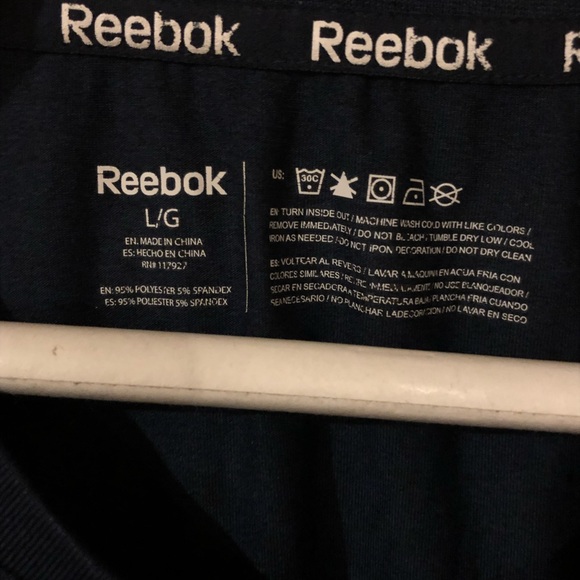 Reebok Speedwick Fleece Hoodie, Speedwick Sweatpants, & Shirt (size L) Bundle - Picture 16 of 16